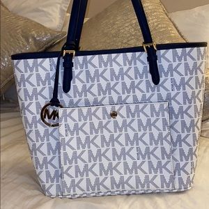 Michael Kors bag